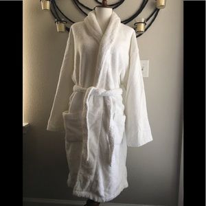 Wamsutta Unisex Terry Bathrobe